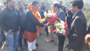 विक्रम ठाकुर हिमाचल कैबिनेट में मंत्री बनने के बाद अपने क्षेत्र के लौटे, गर्मजोशी से लोगों ने किया स्वागत
