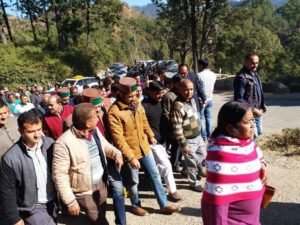 धूमल को सीएम बनाना जनता के फैसले का होगा निरादर : विक्रमादित्य