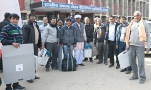 मतदान कराने वाले सभी दलों की रवानगी-Panchayat Times