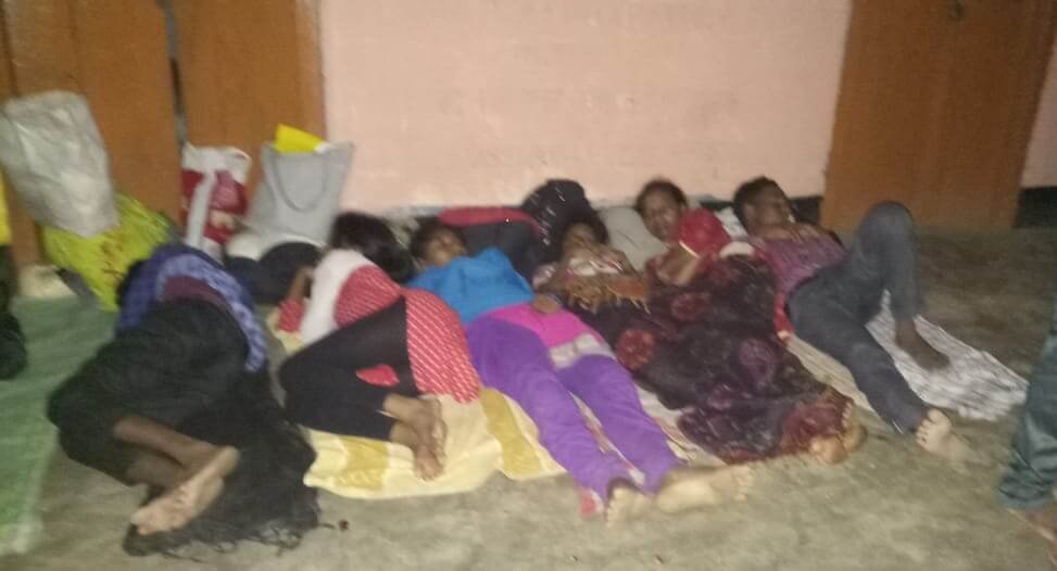 दूसरे राज्यों से झारखंड लौट रहे प्रवासी मजदूरों से राज्य में कोरोना संक्रमण का बढ़ा खतरा - Panchayat Times