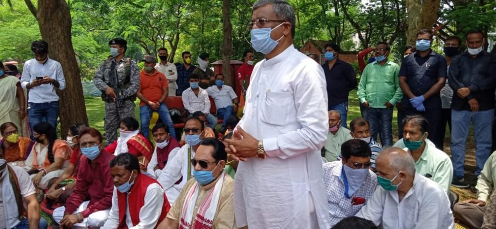 शहीद परिवार की पीड़ा में उनके साथ खड़ी है भाजपा : बाबूलाल मरांडी
