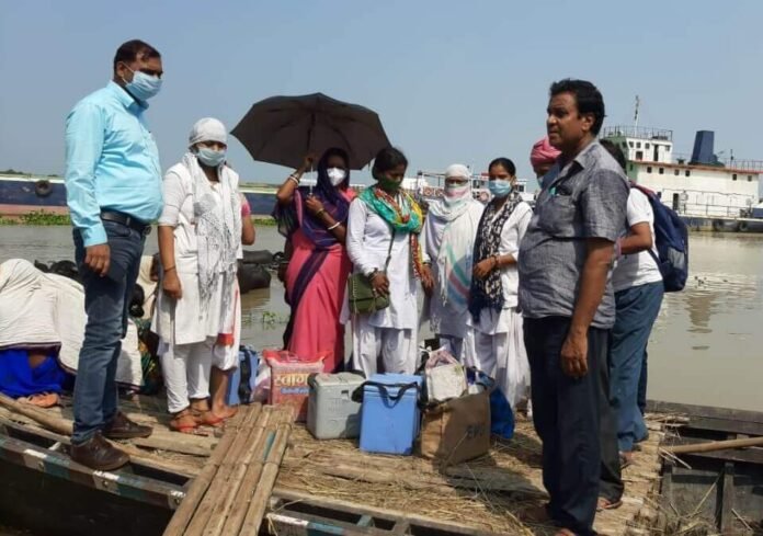 Vaccination-Drive-in-a-Rural-area-of-Jharkhand-1 (1) 21वीं सदी के 21वें साल का आखिरी दिन आज, जानिए 2021 में भारत और दुनिया में क्या कुछ हुआ - Panchayat Times