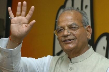 हिमाचल | कांग्रेस के वरिष्ठ नेता और पूर्व केंद्रीय संचार राज्य मंत्री पंडित सुखराम का 94 वर्ष की आयु में एम्स दिल्ली में निधन - Panchayat Times