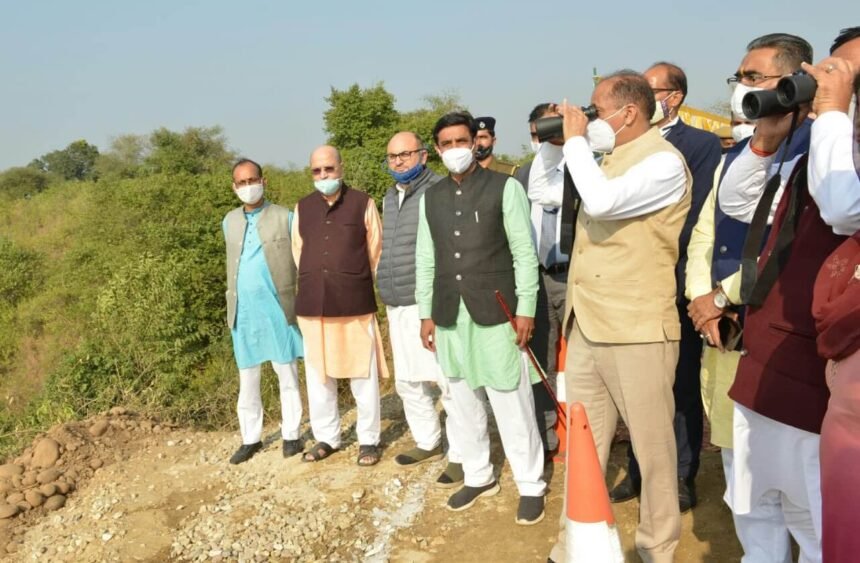 हिमाचल | केंद्र सरकार ने ऊना जिले के हरोली में बनने वाले 1,200 करोड़ रुपये के बल्क ड्रग फार्मा पार्क को दी सैद्धांतिक मंजूरी, 10,000 करोड़ रुपये का होगा निवेश - Panchayat Times