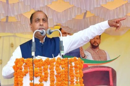 हिमाचल। मुख्यमंत्री जयराम ठाकुर ने स्वतंत्रता दिवस पर राज्य कर्मचारियों के वेतन को लेकर किए बड़े ऐलान, पंचायत चौकीदारों का भी बढ़ाया मानदेय - Panchayat Times