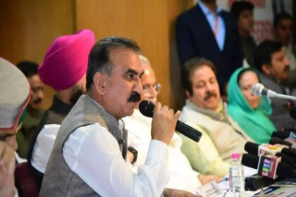 Himachal: सीएम सुक्खू बोले- सस्ती दरों पर ही दिलाएंगे सीमेंट, जल्द सुलझाएंगे विवाद