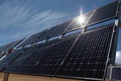 सोलर एनर्जी में 12 प्रतिशत होगी हिमाचल की भागीदारी, एक साल में तैयार होंगी 500 मेगावाट की परियोजनाएं