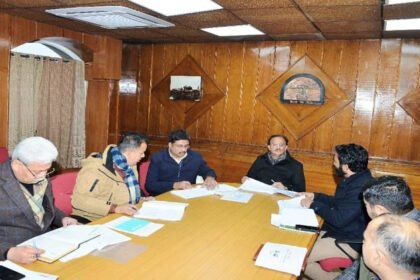 हिमाचल में युवाओं को रोजगार देने की तैयारी: आज उद्योग मंत्री हर्षवर्धन चौहान ने कैबिनेट सब कमेटी की बैठक बुलाई  