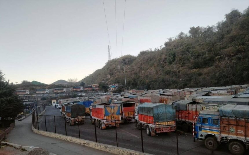 हिमाचल : अडानी सीमेंट के साथ विवाद सुलझाने के लिए आज फिर सरकार ने सचिवालय में बुलाई बैठक, रेट मसले का हल निकालने की कोशिश - Panchayat Times