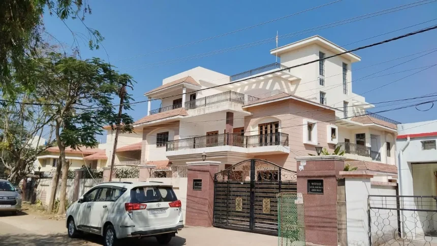 झारखंड ग्रामीण विकास विभाग में भ्रष्टाचार से जुड़े मामले को लेकर ED की देश के कई हिस्सों में छापेमारी जारी - Panchayat Times