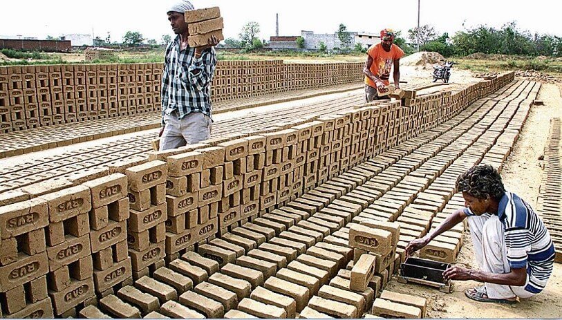 हिमाचल : एक अप्रैल से 1,000 रुपये तक बढ़ेंगे ईंटों के दाम, घर बनाना होगा और महंगा - Panchayat TImes