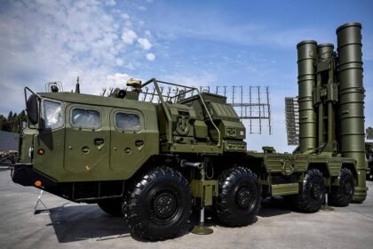 SIPRI रिपोर्ट : भारत दुनिया में हथियारों का सबसे बड़ा खरीदार, जानिए दुनिया में हथियारों को लेकर क्या कहती है ये रिपोर्ट - Panchayat Times