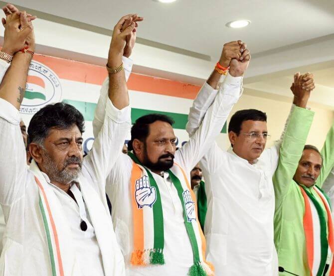 कांग्रेस ने जारी की 43 उम्मीदवारों की तीसरी सूची, BJP से आए पूर्व डिप्टी CM सावदी को भी मिला टिकट - Panchayat Times