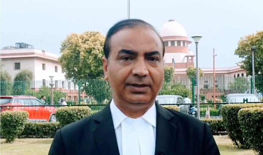 2000 के नोट का मामला पहुंचा दिल्ली हाईकोर्ट, कहा- बिना ID कार्ड के बैंक में जमा करने की नहीं मिलनी चाहिए अनुमति- Panchayat Times
