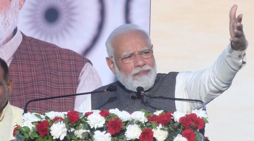 तीन देशों की यात्रा से लौटे PM मोदी, कहा- 'आज दुनिया भारत को सुनने के लिए आतुर है...ये यश मोदी का नहीं, भारत का है - Panchayat Times