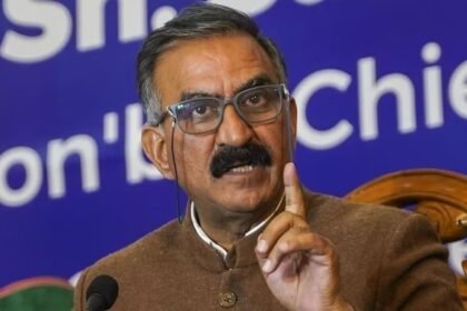 हिमाचल सरकार के निर्देश, ट्रांसफर या पोस्टिंग के लिए राजनीतिक सिफारिश लेकर न आएं अफसर- Panchayat Times