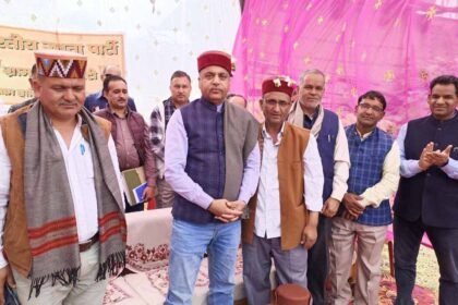 दो हजार का नोट बंद करना समय की आवश्कता, विपक्ष बेवजह पैनिक क्रिएट कर रहा: जयराम ठाकुर- Panchayat Times