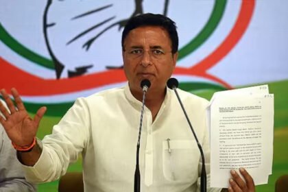Karnataka: 'मल्लिकार्जुन खड़गे और उनके परिवार की हत्या की साजिश रच रहे BJP नेता', कांग्रेस का बड़ा आरोप- Panchayat Times