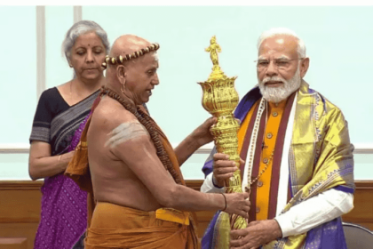 नई संसद के उद्घाटन से पहले तमिलनाडु के अधिनम महंत ने PM मोदी को सौंपा सेंगोल- Panchayat Times