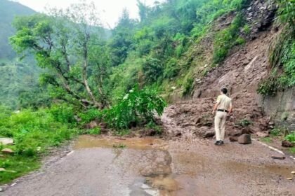 हिमाचल में अगले पांच दिन बारिश का अलर्ट, पर्यटकों को दी जा रही सलाह - Panchayat Times