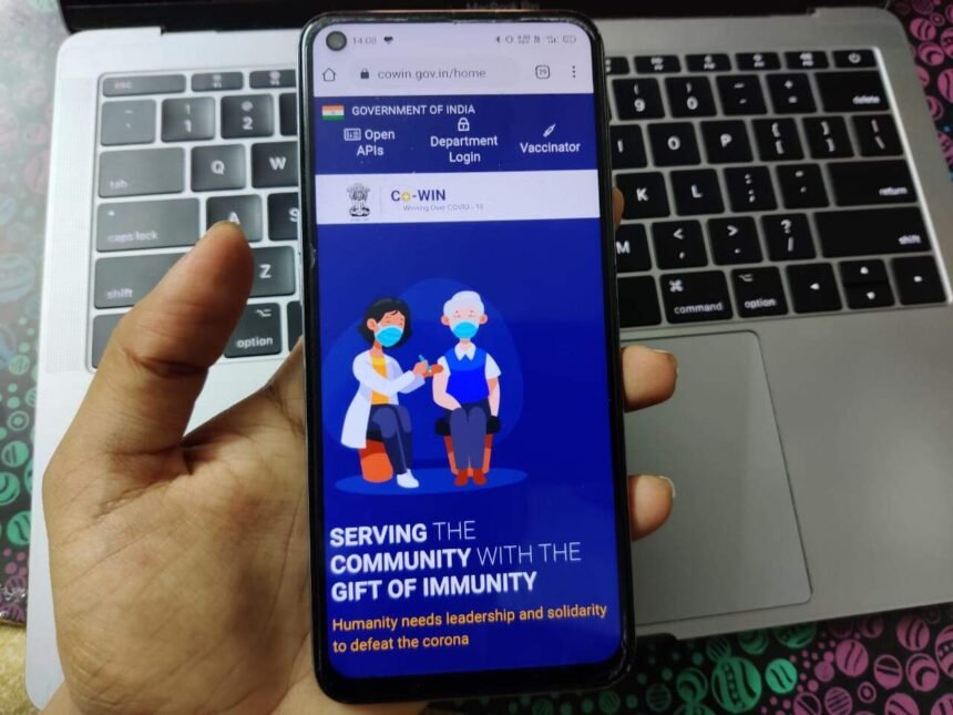 CoWIN Data Leak: क्या लीक हुआ CoWIN पोर्टल का डेटा? विपक्षी नेताओं के दावे पर सरकार ने दिया जवाब- Panchayat Times