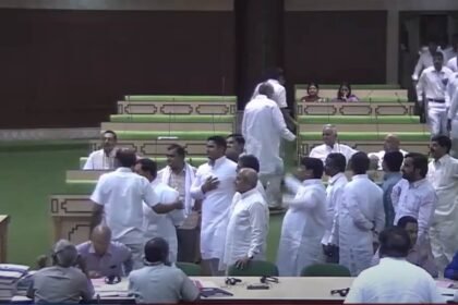 राजस्थान विधानसभा में BJP विधायकों का हंगामा, प्रश्नकाल का बहिष्कार; जानें क्यों गरमा गया सदन? - Panchayat Times