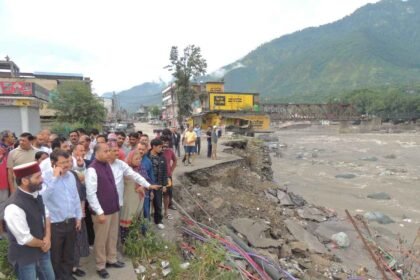 जयराम ठाकुर ने कांग्रेस पर साधा निशाना; कहा, बारिश से निपटने के लिए तैयार नहीं थी सरकार- Panchayat Times