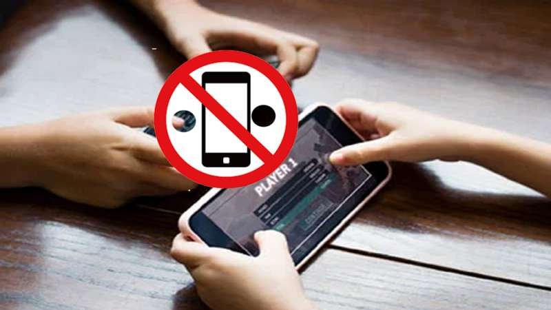 दिल्ली के स्कूलों में मोबाइल के इस्तेमाल पर रोक, शिक्षा निदेशालय ने जारी की एडवाइजरी- Panchayat Times