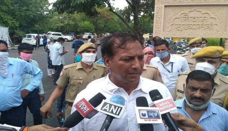 राजेंद्र गुढ़ा की सीएम गहलोत को चेतावनी, कहा- मुझे गिरफ्तार किया तो उनकी हालत भी राजे जैसी होगी- Panchayat Times