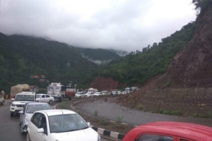 कालका-शिमला NH-5 छोटे वाहनों के लिए बहाल- Panchayat Times