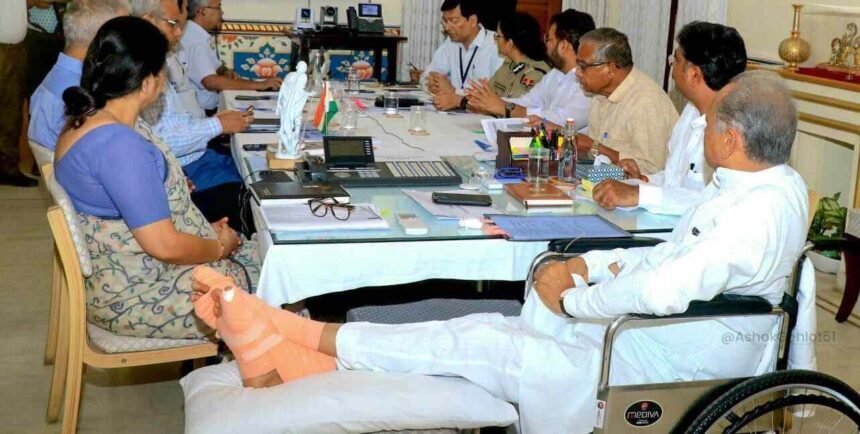 Rajasthan: महिलाओं से छेड़छाड़ करने वालों पर गहलोत सरकार सख्त, नहीं मिलेगी सरकारी नौकरी- Panchayat Times