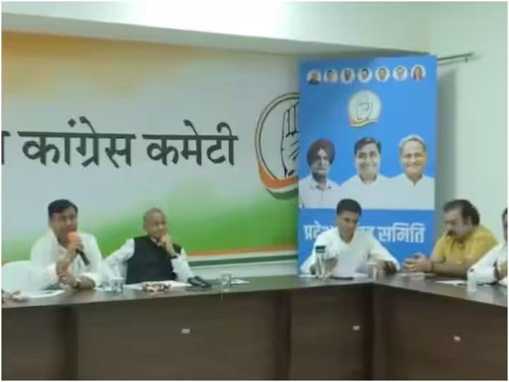 Rajasthan Election: चुनाव से पहले जयपुर में कांग्रेस की बड़ी बैठक, सीएम गहलोत और सचिन पायलट के बीच फिर दिखी दूरी?- Panchayat Times