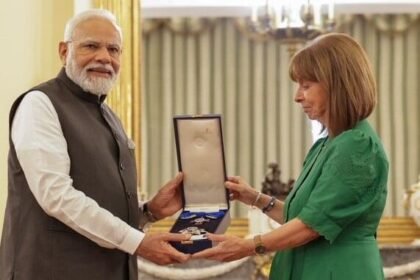 ग्रीस में पीएम मोदी को "ग्रैंड क्रॉस ऑफ द ऑर्डर ऑफ ऑनर" से किया गया सम्मानित- Panchayat Times
