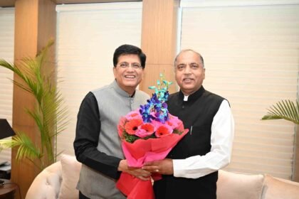 दिल्ली पहुंचे जयराम, पीयूष गोयल से मिले; इंडस्ट्रियल डिवेलपमेंट स्कीम के तहत मिली मदद के लिए कहा शुक्रिया- Panchayat Times