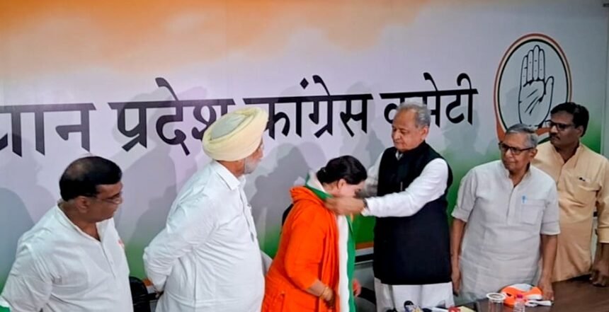 Rajasthan Election 2023: मां आनंदी सरस्वती ने BJP छोड़ कांग्रेस का दामन थामा- Panchayat Times