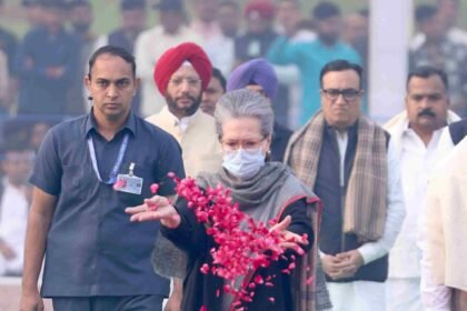 'आधुनिक भारत के वास्तुकार', पंडित नेहरू को PM मोदी और राहुल गांधी समेत कई नेताओं ने दी भावपूर्ण श्रद्धांजलि- Panchayat Times