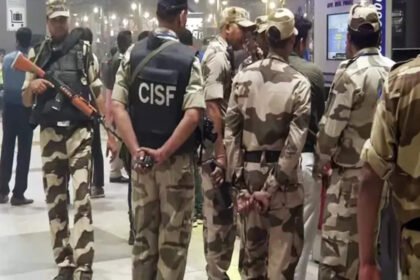 संसद की सुरक्षा में चूक के बाद गृह मंत्रालय का बड़ा फैसला, दिल्ली पुलिस की जगह अब CISF को मिली सिक्योरिटी की जिम्मेदारी- Panchayat Times