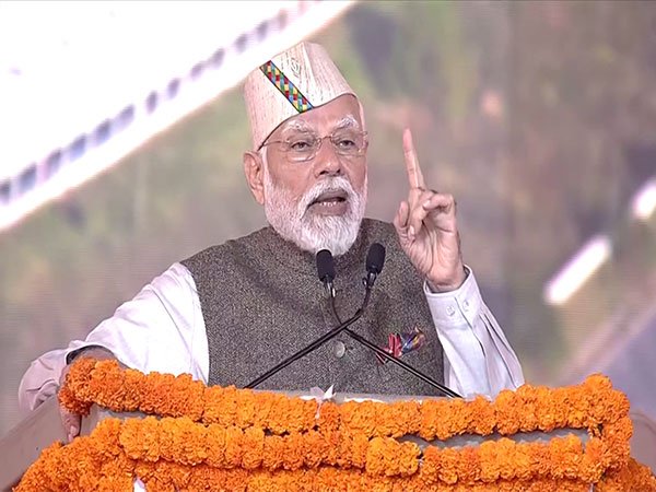 'विदेश के बजाय भारत में ही करें शादी, युवा चलाएं वेड इन इंडिया मूवमेंट', उत्तराखंड ग्लोबल इन्वेस्टर्स समिट में बोले PM मोदी- Panchayat Times