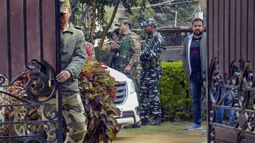 झारखंड: CM हेमंत सोरेन के मीडिया सलाहकार और करीबियों के घर ED की रेड, क्या है मामला?- Panchayat Times
