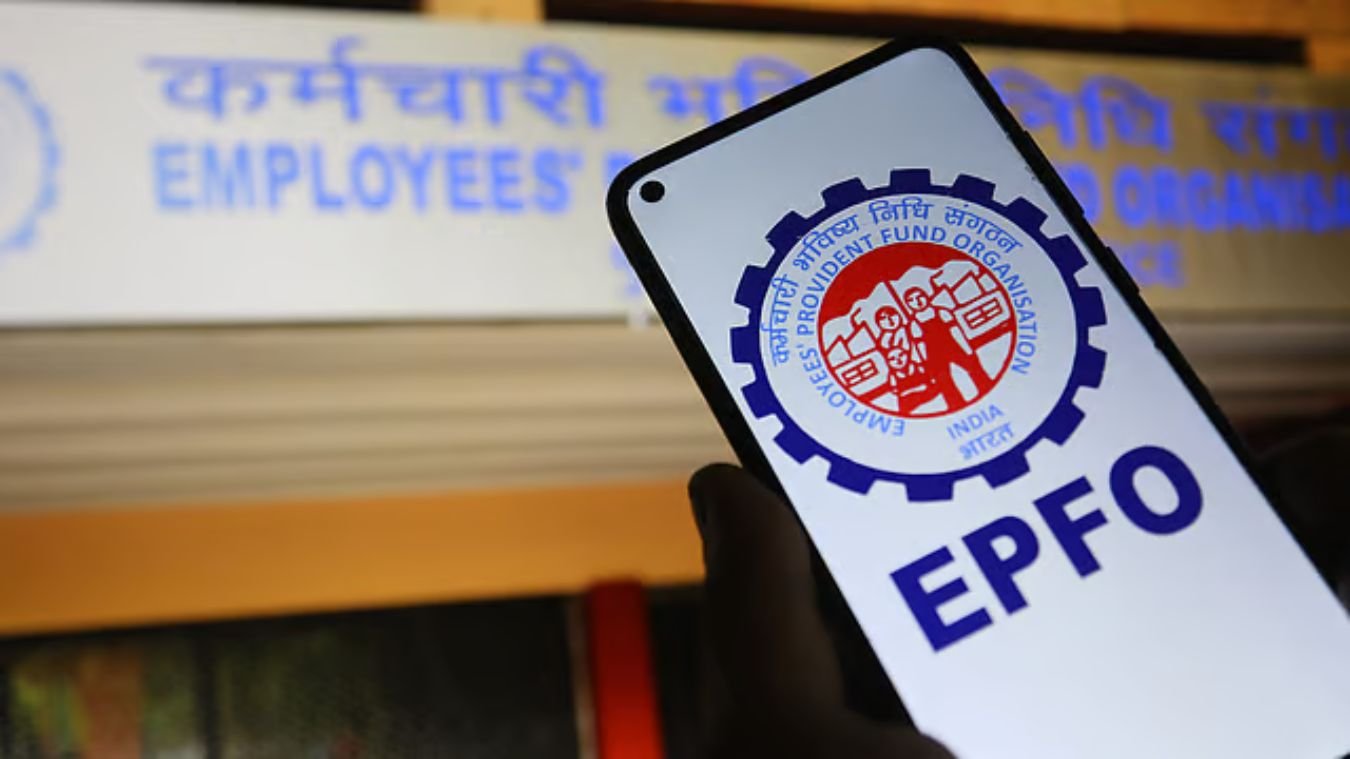 EPFO नियम में बड़ा बदलाव: बेरोजगार सदस्य अब 75% फंड निकाल सकते हैं तुरंत -  Panchayat Times